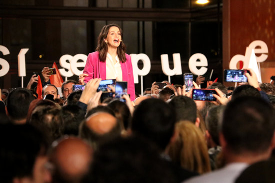 Inés Arrimadas speaking at a Ciutadans campaign event in Barcelona (by Guifré Jordan)